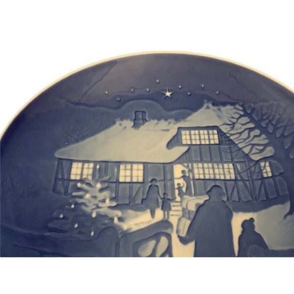 B&G Copenhagen 1973 Christmas Plate Country Christmas Denmark 7" Blue White - Picture 6 of 7